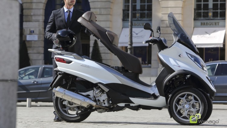 Piaggio MP3 500